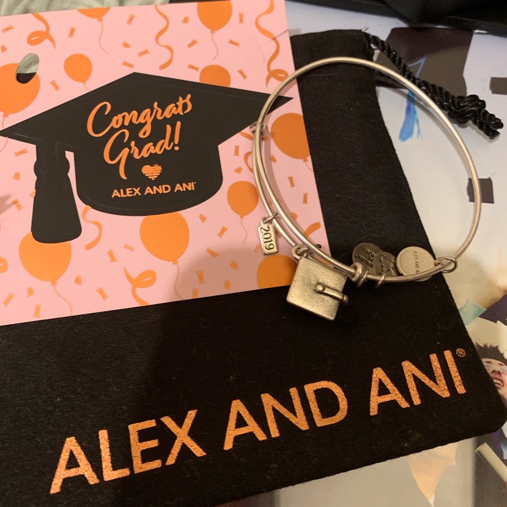 Alex and Ani 2019 Graduation Cap Bangle